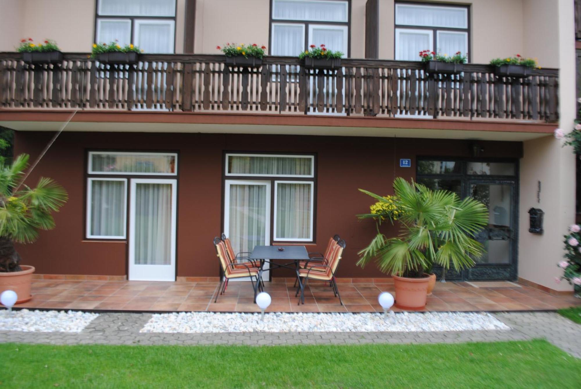 Ferienhaus Michor Latschach ober dem Faakersee ภายนอก รูปภาพ